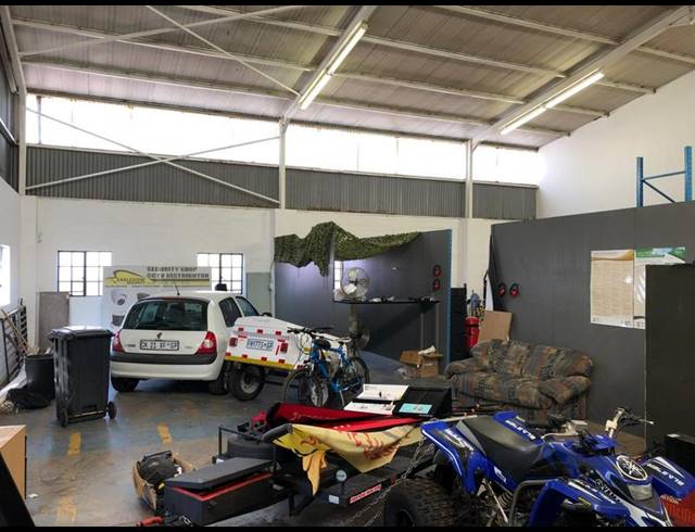 INDUSTRIAL PROPERTY TO RENT IN HENNOPSPARK